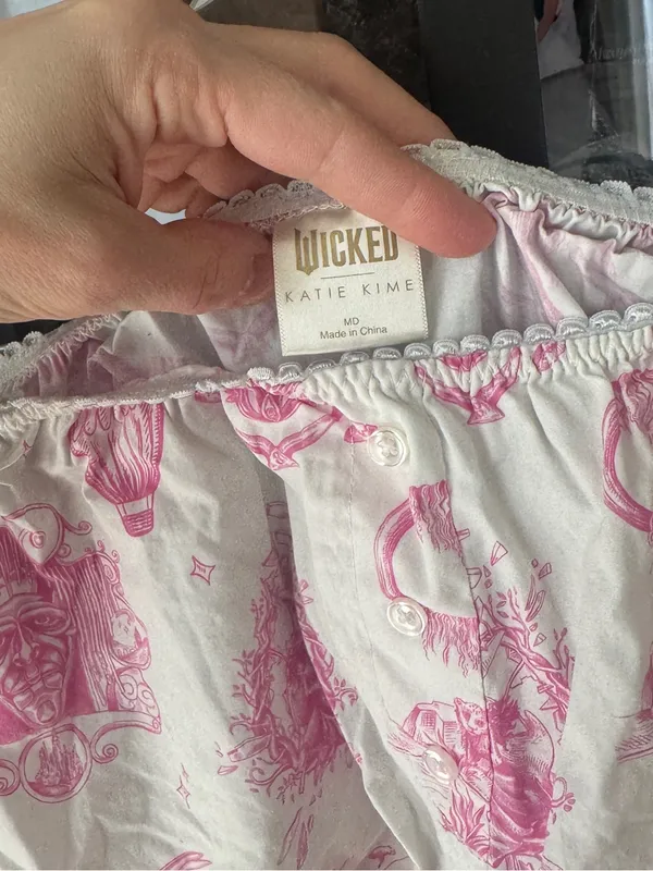 Katie Kime toile wicked print pajamas shorts elastic lace movie wizars of oz - Image 8