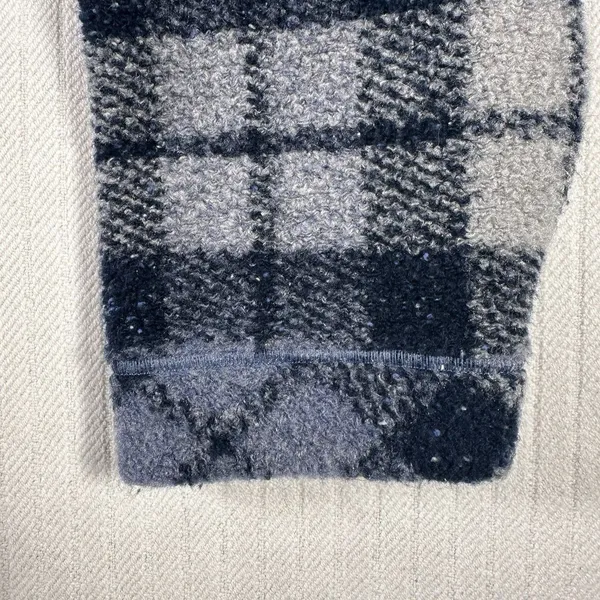 Vintage Woolrich Women’s XL Blue Plaid Fleece Pullover Long Sleeve Crewneck - Image 11