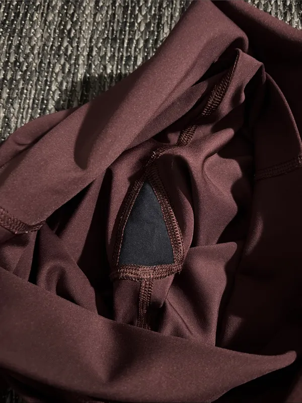 Alo Yoga 7/8 High Waist Airlift Legging Burgundy Cherry Cola - Image 5