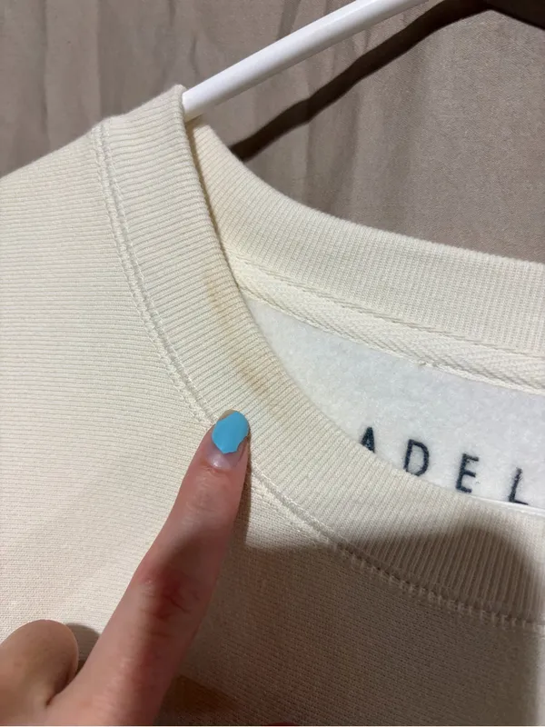 Adele tour crewneck Size XL - Image 2