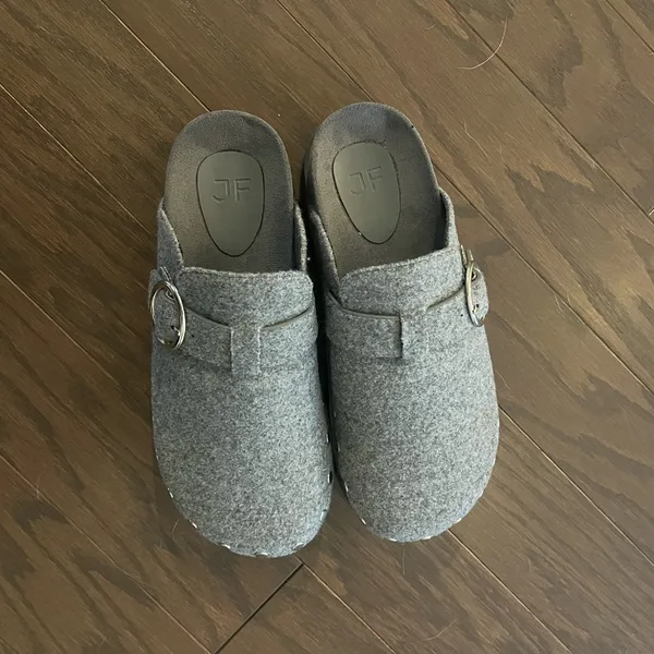JustFab Gray Mules - Image 7
