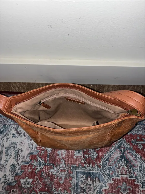 The Sak Tan Light Brown Tooled Leather Shoulder Bag Purse - Image 6