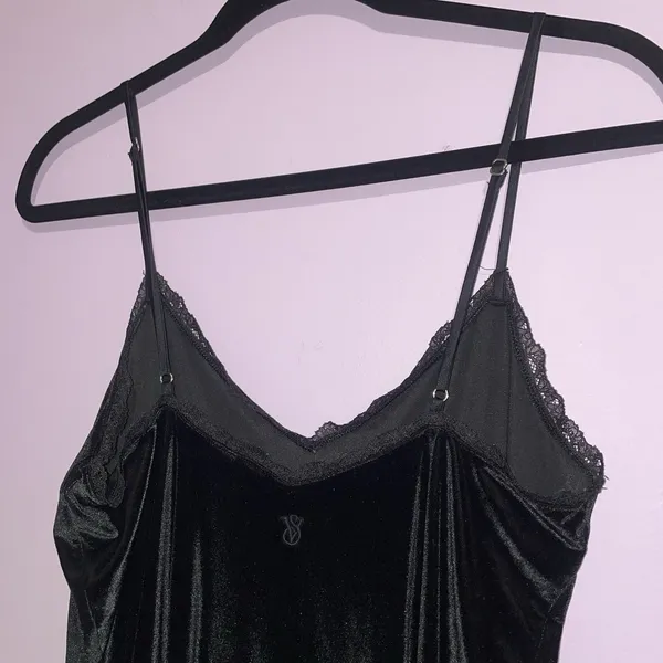 Victoria's Secret Velvet Slip Dress Women XS Black Mini Sexy Whimsigoth Witch - Image 6