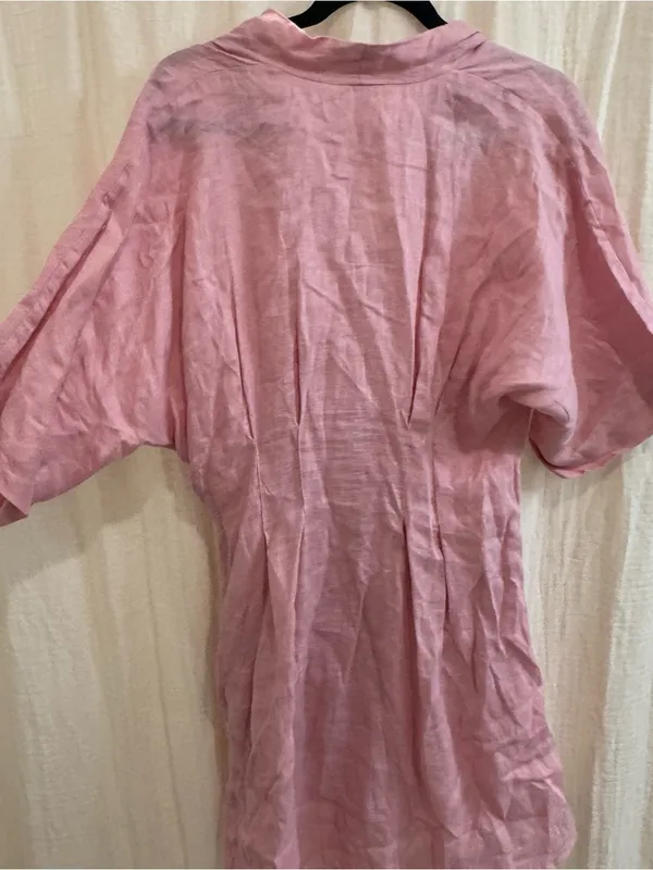 Exquise V-Neck Short Sleeve Mini Dress with Single Button - Image 4