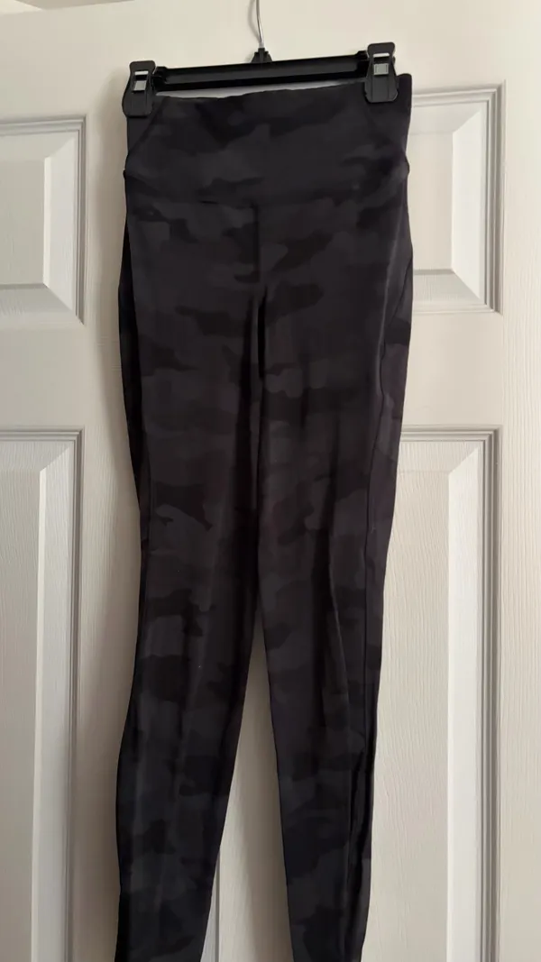Lululemon Camo Leggings - Image 2