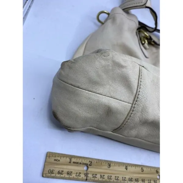 Coach Xl White Leather Shoulder Bag - Image 7