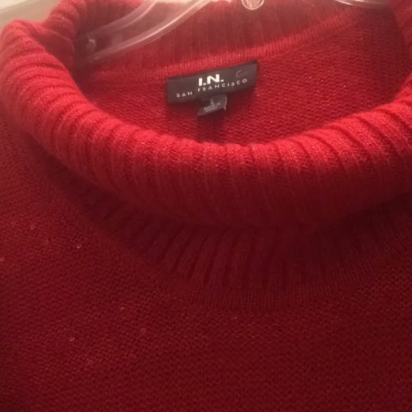 FINAL MARKDOWN I.n San Francisco Sparkly ladies sweater small - Image 3