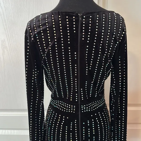 Windsor Black Velvet Studded V Neck Wrap Long Sleeve Dress - Image 4