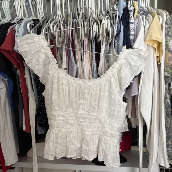 American Eagle Lace Blouse - Image 3