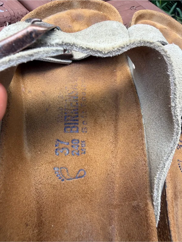 Birkenstock Arizona Soft Footbed Taupe Suede Sandals EU 37 US 6.5 $155 - Image 7