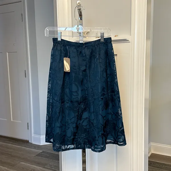 Forever 21 NWT! Sz XS Gorgeous Teal Blue Floral Layered Skirt - Image 4