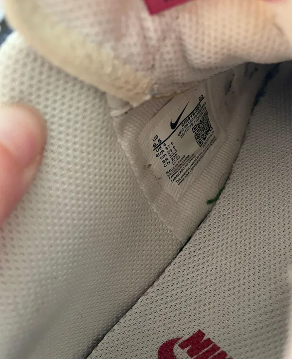 Nike Air Force 1 - Image 4