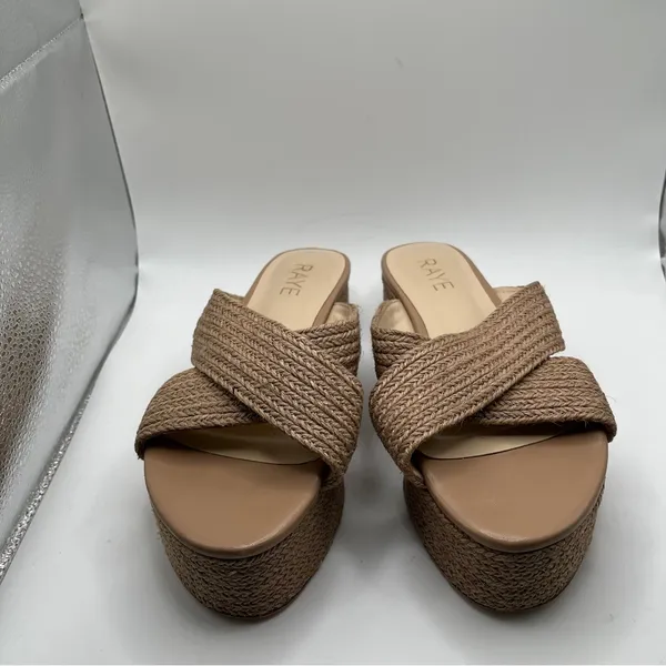 EUC Raye Tiko Wedge color natural size 7.5 platform sandals women’s - Image 3