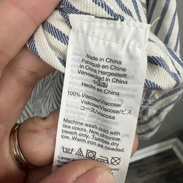 Madewell Button Up Shirt Womens 2X Blue White Striped Great Short Sleeve Viscose - Image 3