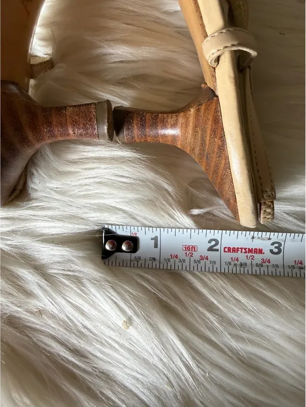 Anne Klein Beige Leather Slingback Heels Size 6.5M - Image 8