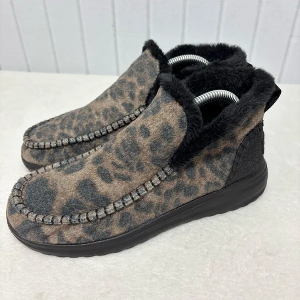 Hey Dude Denny Leo Nut‎ Leopard Print Ankle Boots size 9 - Image 4