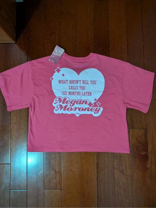 Megan Moroney Pink Pearl Graphic Cropped Tee Size M - Image 7