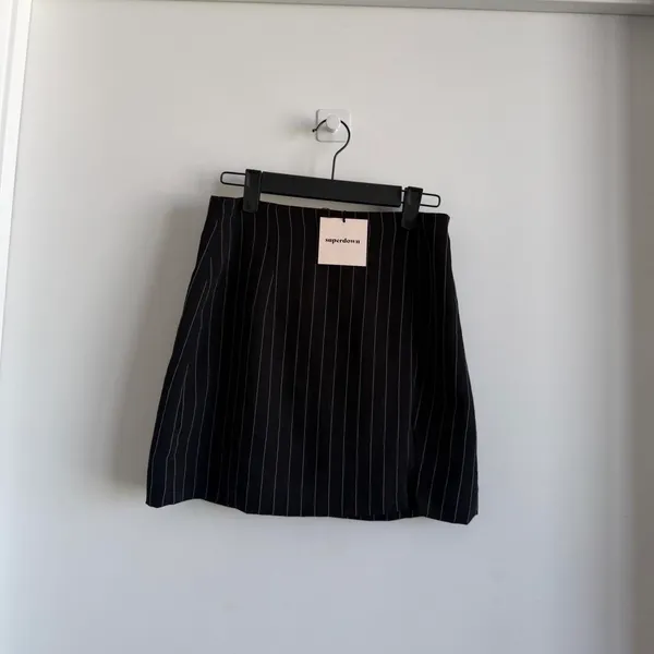 superdown Pinstripe Mini Skirt Revolve Micro Black XS - Image 2