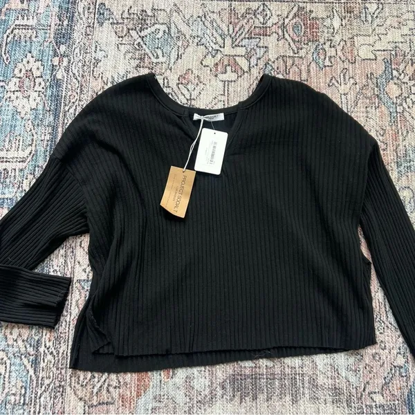 Project Social T NWT Getaway Notch Neck Sweater Ribbed Pullover Black Size Small - Image 9
