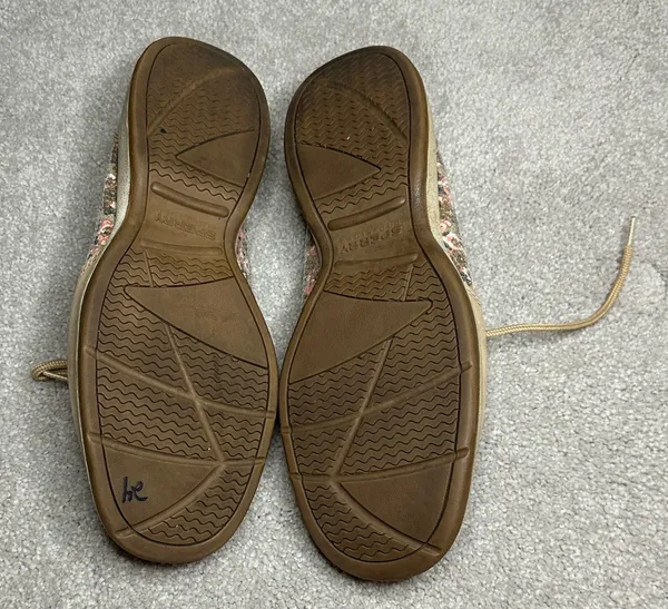 Sperry Tan Boat Shoes with Floral Accents - Image 3