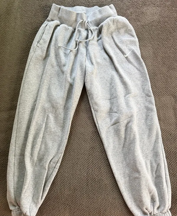 Nike Sweatpants - Image 4