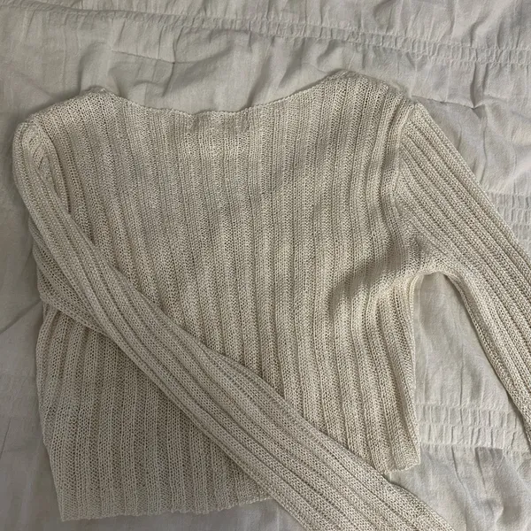 Aeropostale cropped cardigan/sweater - Image 2