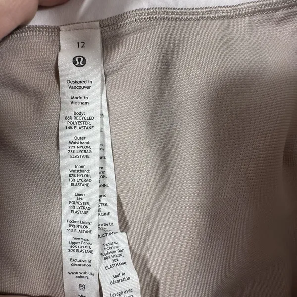 Lululemon Speed Up Low Rise Lined Shorts 2.5" No Limits White Multi Womens 12 - Image 6