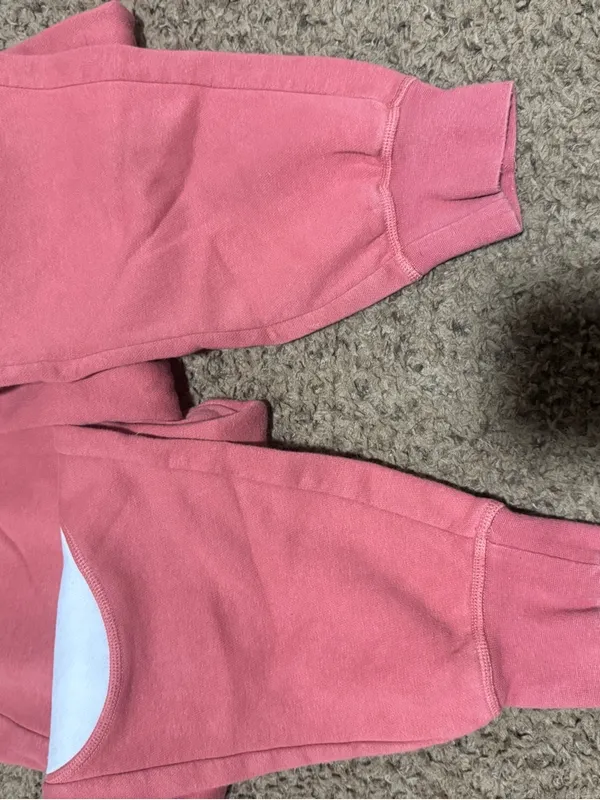 Nike sweatpants - Image 7