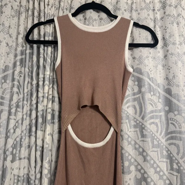 Beige Cut Out Knit Midi dress Size XS - Image 3