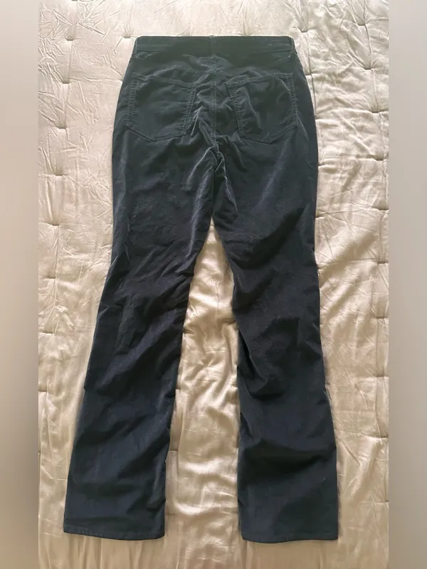 Women’s Old Navy Black Velvet Bootcut Jeans - Image 4