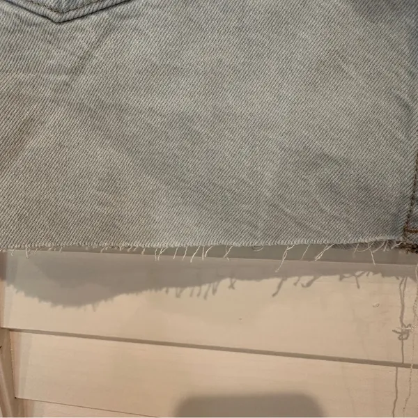 New Zara Ripped Denim Mini Skirt Sz L Distressed Hem Light Blue NWT - Image 10