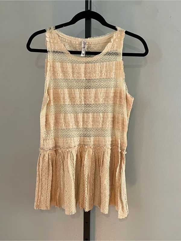 Free People Textured Pucker Lace Peplum Drop Waist Top Sheer Size Small - Image 2