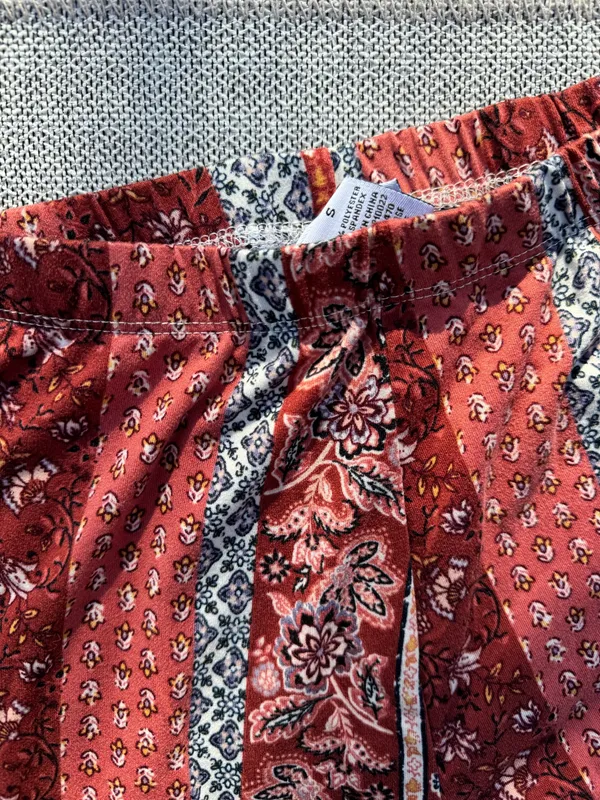 Beautiful Pattern Hippie Pants 😉 Red Size M - Image 4