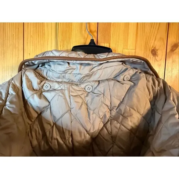 London Fog hooded quilted Jacket khaki size small (6617) - Image 9
