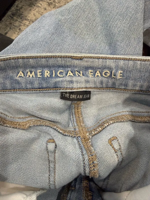 High-Rise American Eagle Jeggings - Image 2