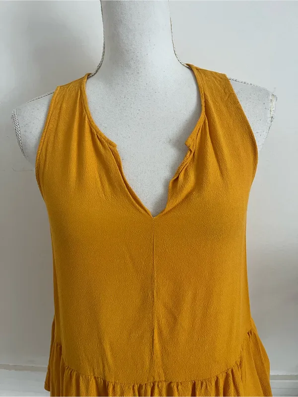 Madewell • Women’s Mustard Ruffle Hem V-Neck Tank Top - Image 4