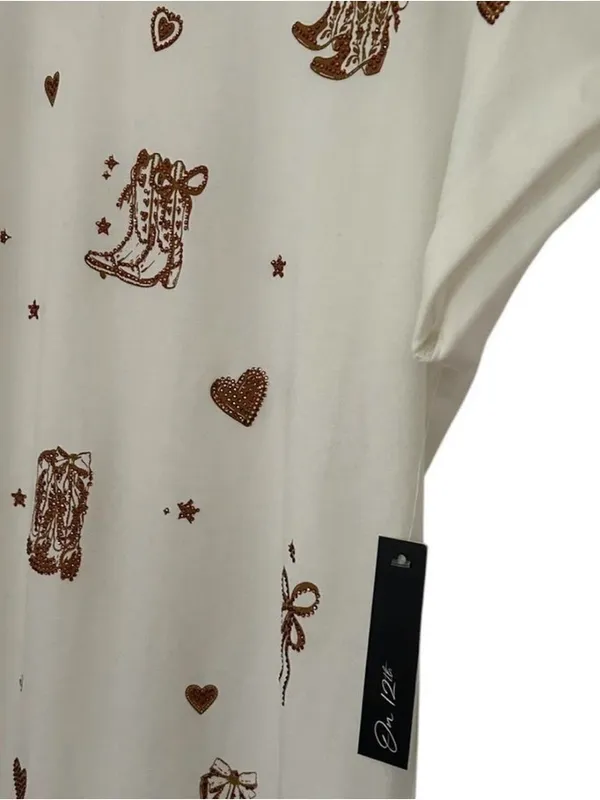 NWT..On 12th Small Western Cream Short Sleeve Top Bronze & Rhinestone Motif - Image 3