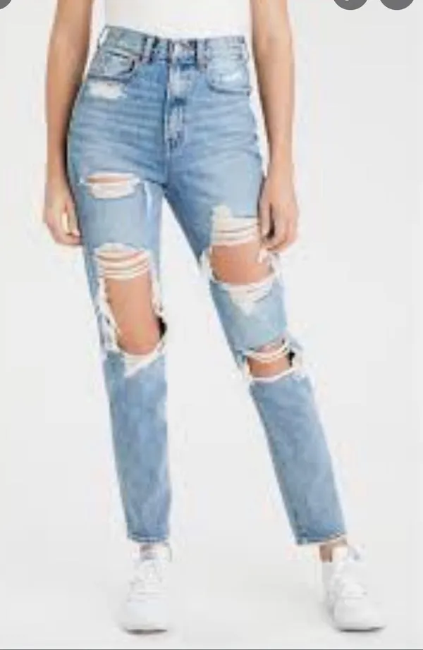 American Eagle High Rise Mom Jeans - Image 2