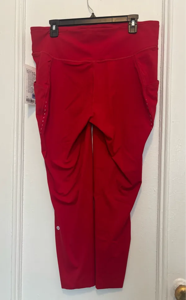 Lululemon Fast And Free Tight 25” Pockets *Updated Dark Red - size 16 - Image 3