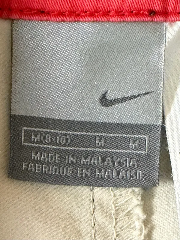 NIKE Khaki/Beige Utility Shorts with Contrast Stitch & Drawstring Stretch Medium - Image 6