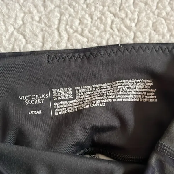 Victoria's Secret athletic set size 4 - Image 4