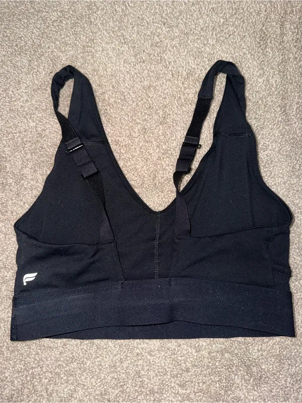 Fabletics Black Seamless V-Neck Sports Bralette - Image 2