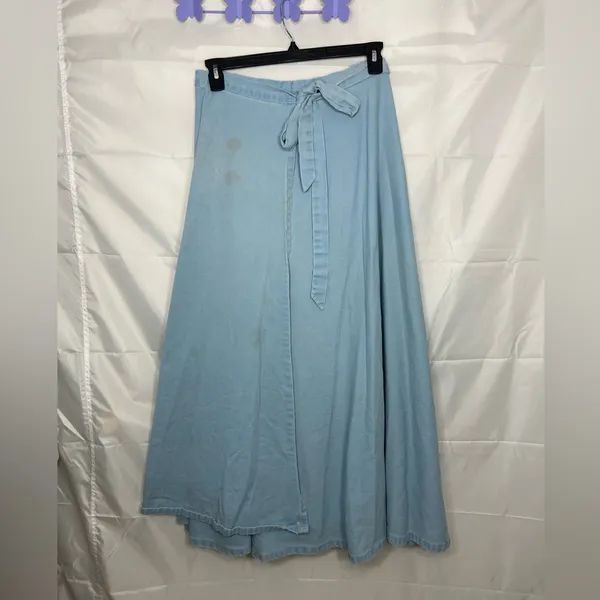 Vintage women’s light wash blue heavy denim adjustable maxi skirt‎ cottage core - Image 5