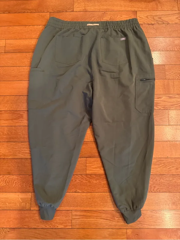 FIGS Moss Green Jogger Scrub Pants Plus Size 4XL EUC - Image 4