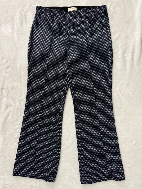 Maeve from Anthropologie The Margot Kick-Flare Cropped Pants: Argyle Edition - Image 3