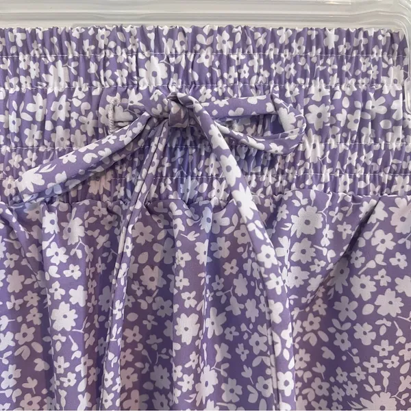 Albion Fit Cher Skirt in Lilac. Size Small. Excellent Condition. - Image 5
