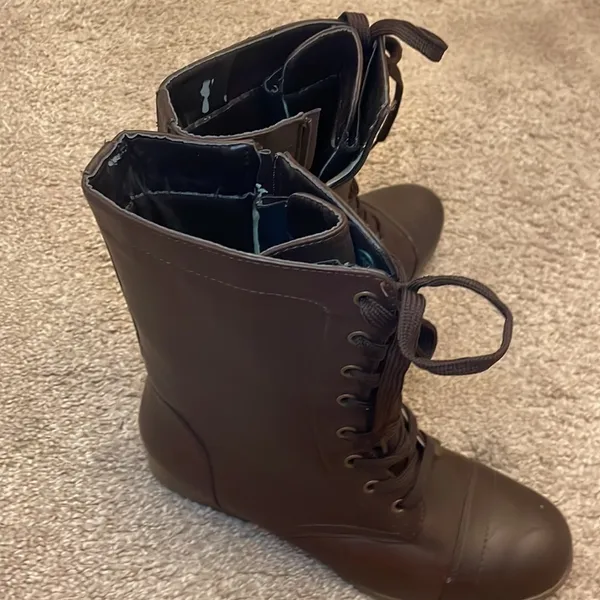 Rasolli brown lace up combat style boot 1.5 inch heel - Image 3