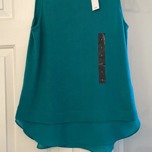 Banana Republic Shirt - Image 3