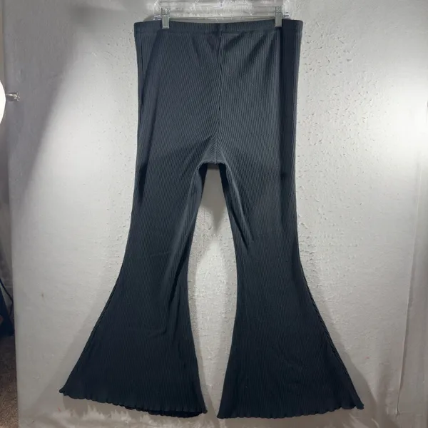 3211 | Aerie Ribbed Flare Bell Bottom Lounge Pants Black Women XL - Image 2