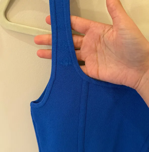 Aritzia Babaton Top - Image 4